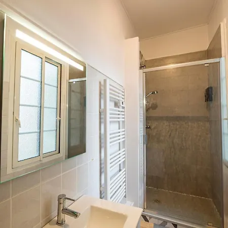 Coeur De Ville, Magnifique + Parking Apartment Pau